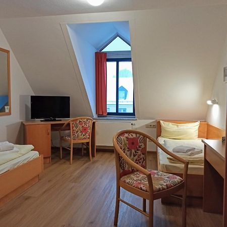 Gastehaus Deggendorf Ξενοδοχείο Εξωτερικό φωτογραφία